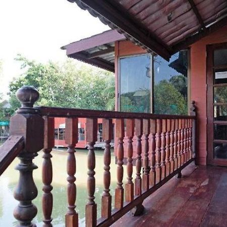 Raknatee Resort Nakhon Pathom Exterior photo