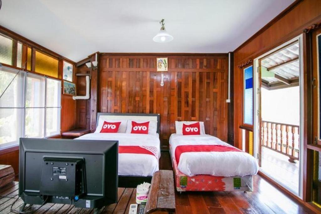 Raknatee Resort Nakhon Pathom Exterior photo