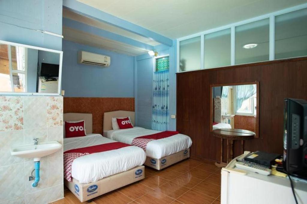 Raknatee Resort Nakhon Pathom Exterior photo